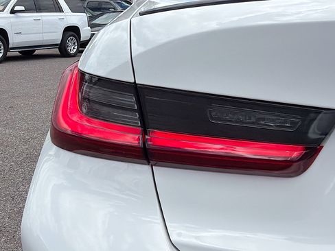 New 2026 BMW 330i Sedan w/ M Sport Package image 10