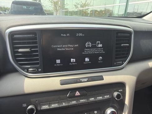 Used 2021 Kia Sportage LX FWD image 21