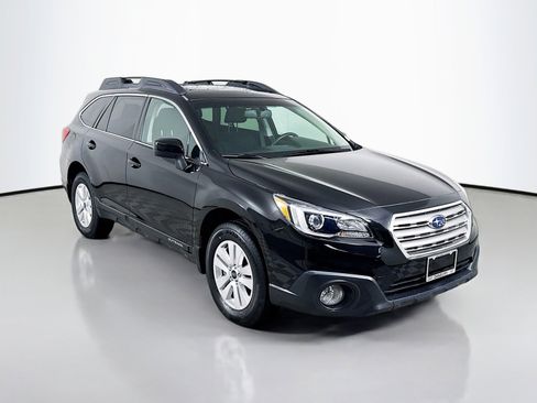 Used 2016 Subaru Outback 2.5i Premium image 7