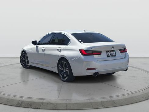 Used 2024 BMW 330i Sedan w/ Convenience Package RWD image 5
