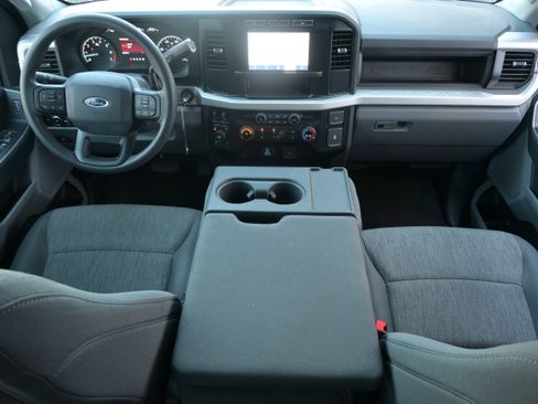 Used 2023 Ford F250 XL w/ STX Appearance Package image 29