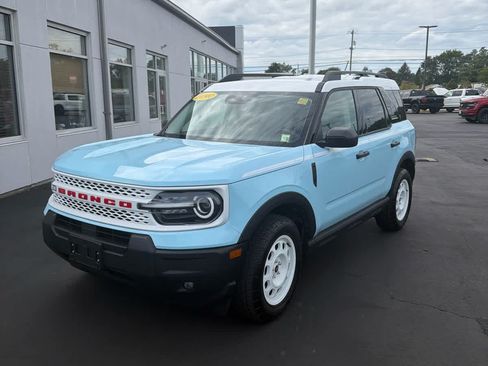 New 2026 Ford Bronco Sport Heritage w/ Convenience Package AWD/4WD image 2