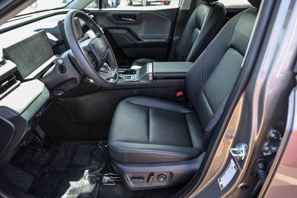 Certified 2026 Toyota RAV4 XLE Premium AWD/4WD image 10