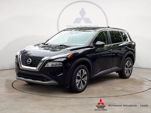 Used 2023 Nissan Rogue SV FWD image 7