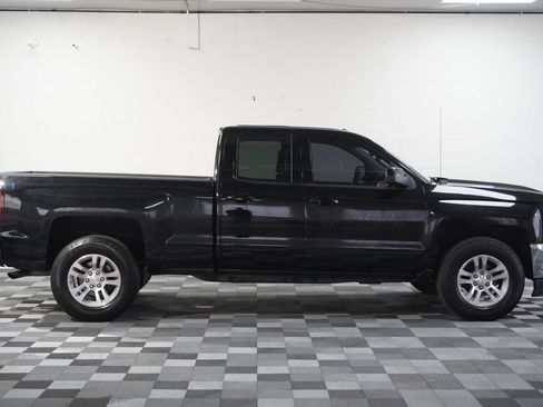 Used 2016 Chevrolet Silverado 1500 LT w/ All Star Edition AWD/4WD image 7