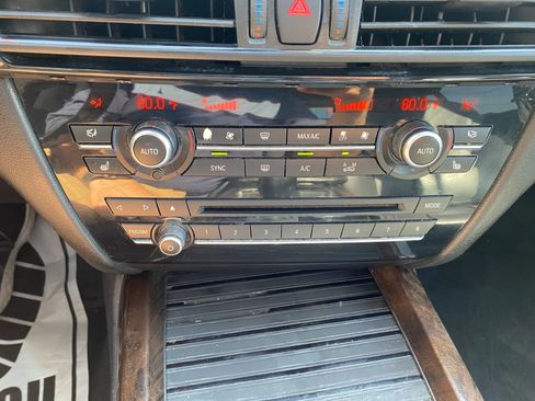 Used 2014 BMW X5 xDrive35i image 21