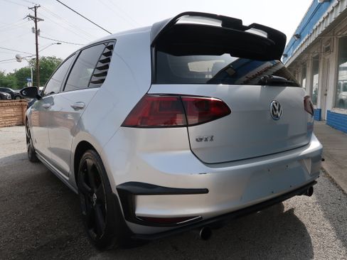Used 2015 Volkswagen GTI S FWD image 7