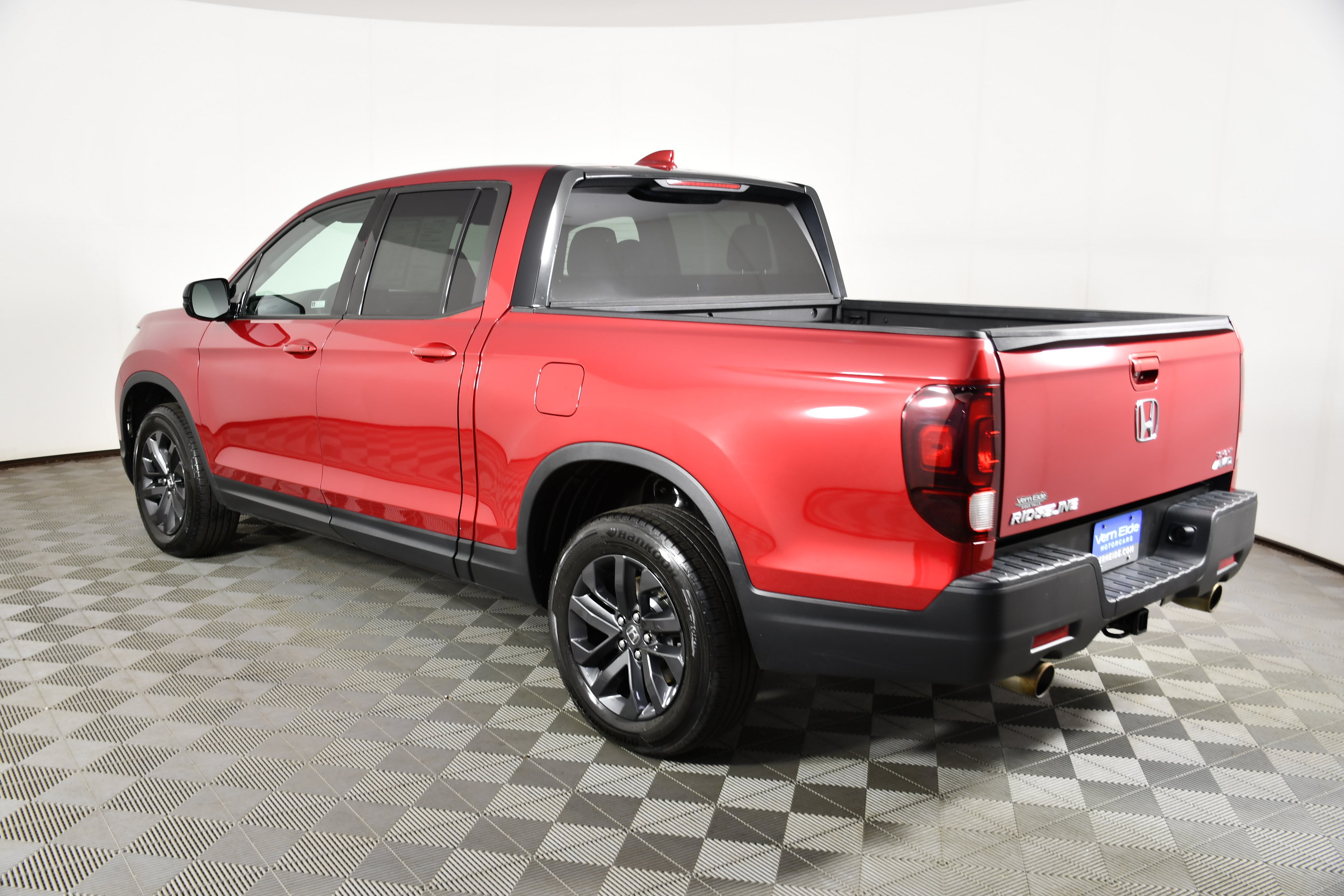 Certified 2023 Honda Ridgeline Sport image 8