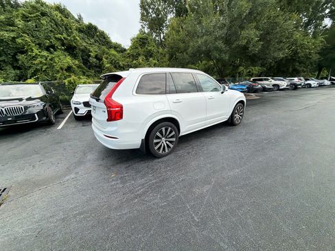 Used 2023 Volvo XC90 B5 Core AWD/4WD image 16