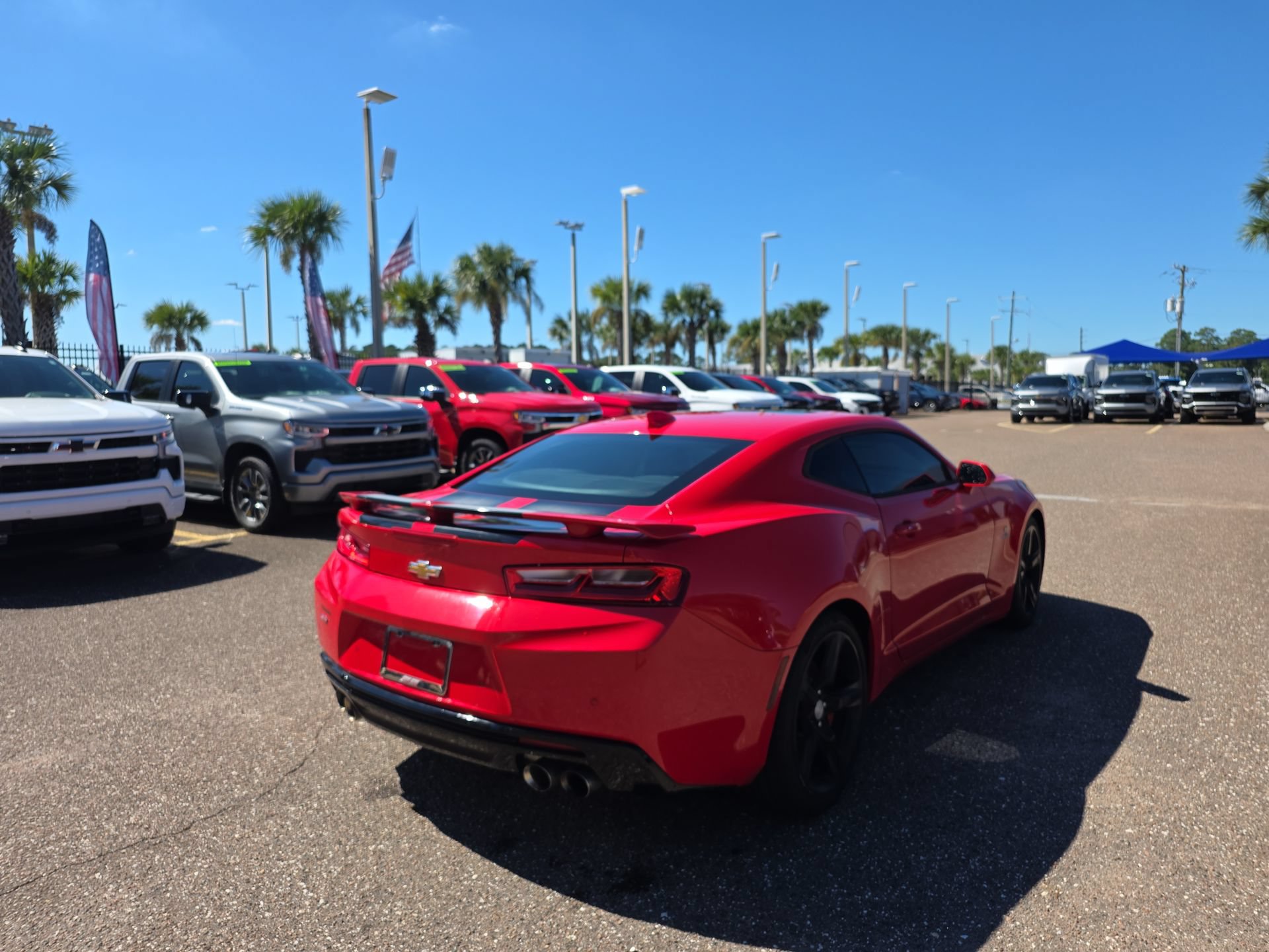 Used 2016 Chevrolet Camaro SS RWD image 5
