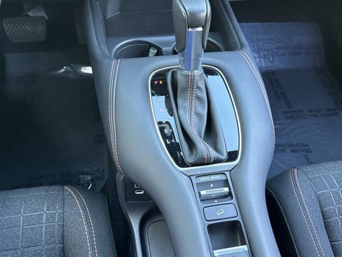 Used 2024 Honda HR-V Sport image 18