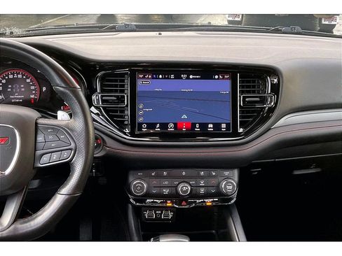 Used 2024 Dodge Durango GT image 6