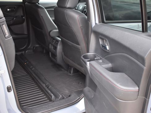 Used 2023 Honda Ridgeline Black Edition image 15