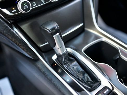 Used 2020 Honda Accord Sport image 25