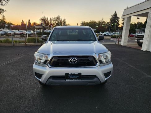 Used 2012 Toyota Tacoma 2WD Access Cab image 8