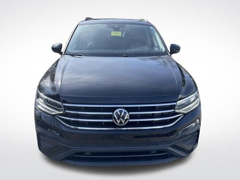 Certified 2022 Volkswagen Tiguan SE AWD/4WD image 9