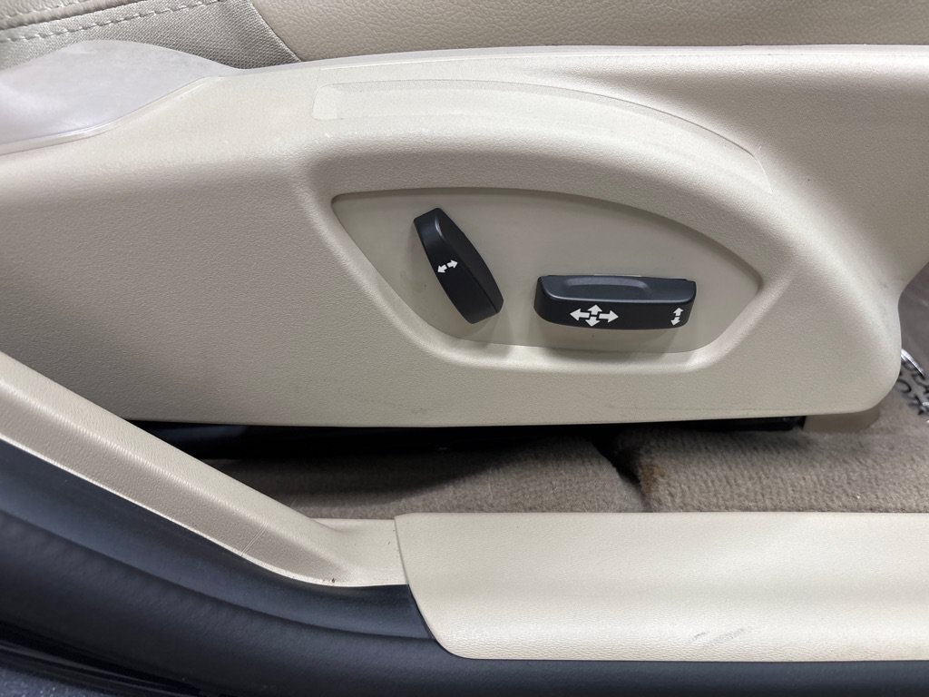 Used 2015 Volvo S60 T5 Premier Plus FWD image 38