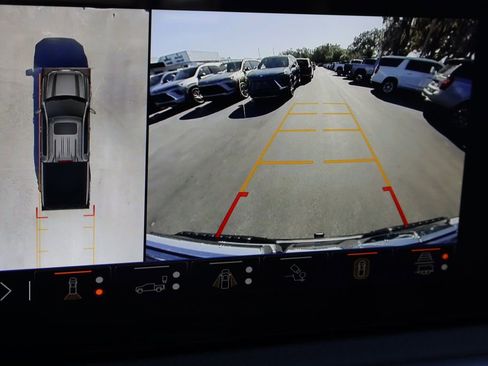 Used 2025 GMC Sierra 1500 Denali w/ Denali Reserve Package image 18