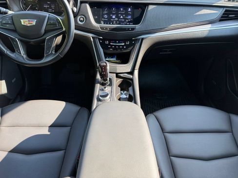 Used 2023 Cadillac XT5 Luxury AWD/4WD image 18