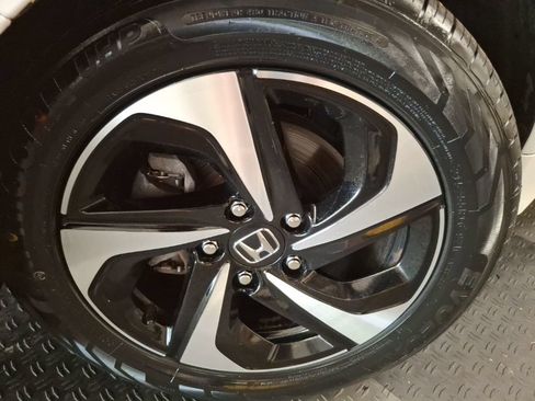 Used 2021 Honda Insight EX image 4