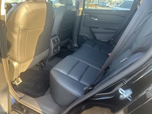 Certified 2024 Nissan Rogue SV w/ SV Premium Package FWD image 17
