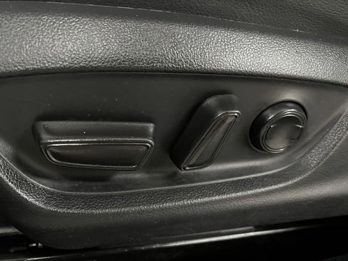 Used 2024 Toyota Camry XSE image 11