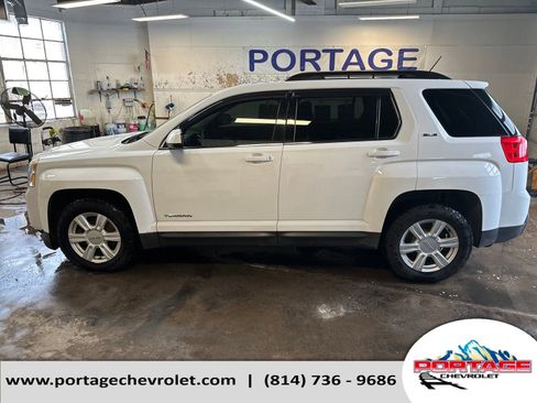 Used 2015 GMC Terrain SLE image 2