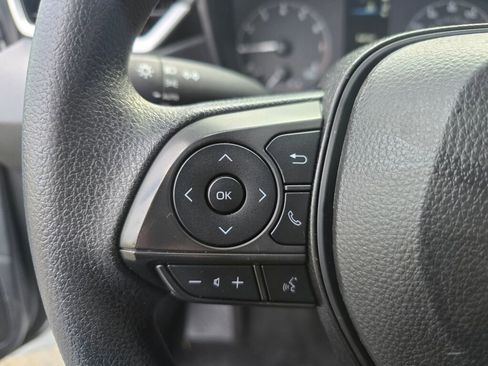 Used 2024 Toyota Corolla LE image 20