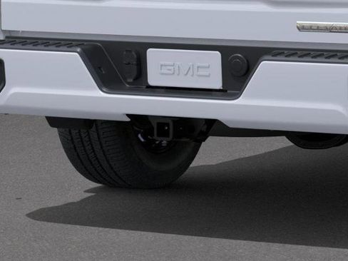 New 2026 GMC Sierra 1500 Elevation image 14