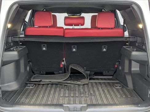 Used 2025 Toyota 4Runner SR5 AWD/4WD image 6