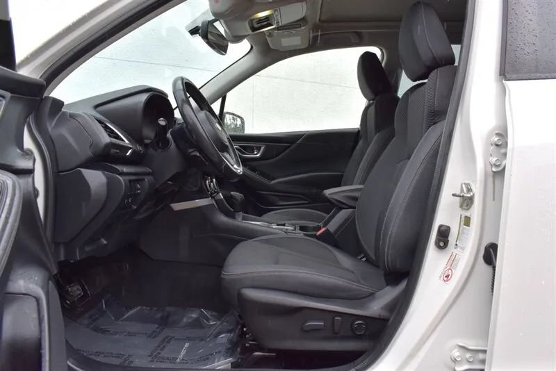 Used 2020 Subaru Forester Premium AWD/4WD image 10