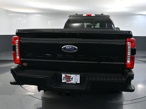 Used 2024 Ford F250 Lariat w/ Lariat Ultimate Package AWD/4WD image 7