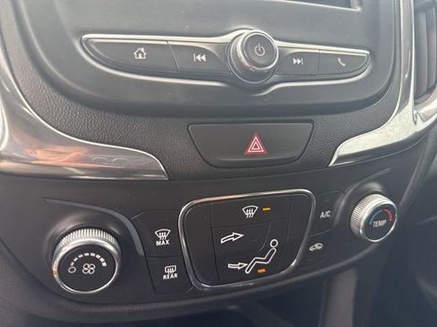 Certified 2021 Chevrolet Equinox LT w/ LPO, Cargo Package image 35