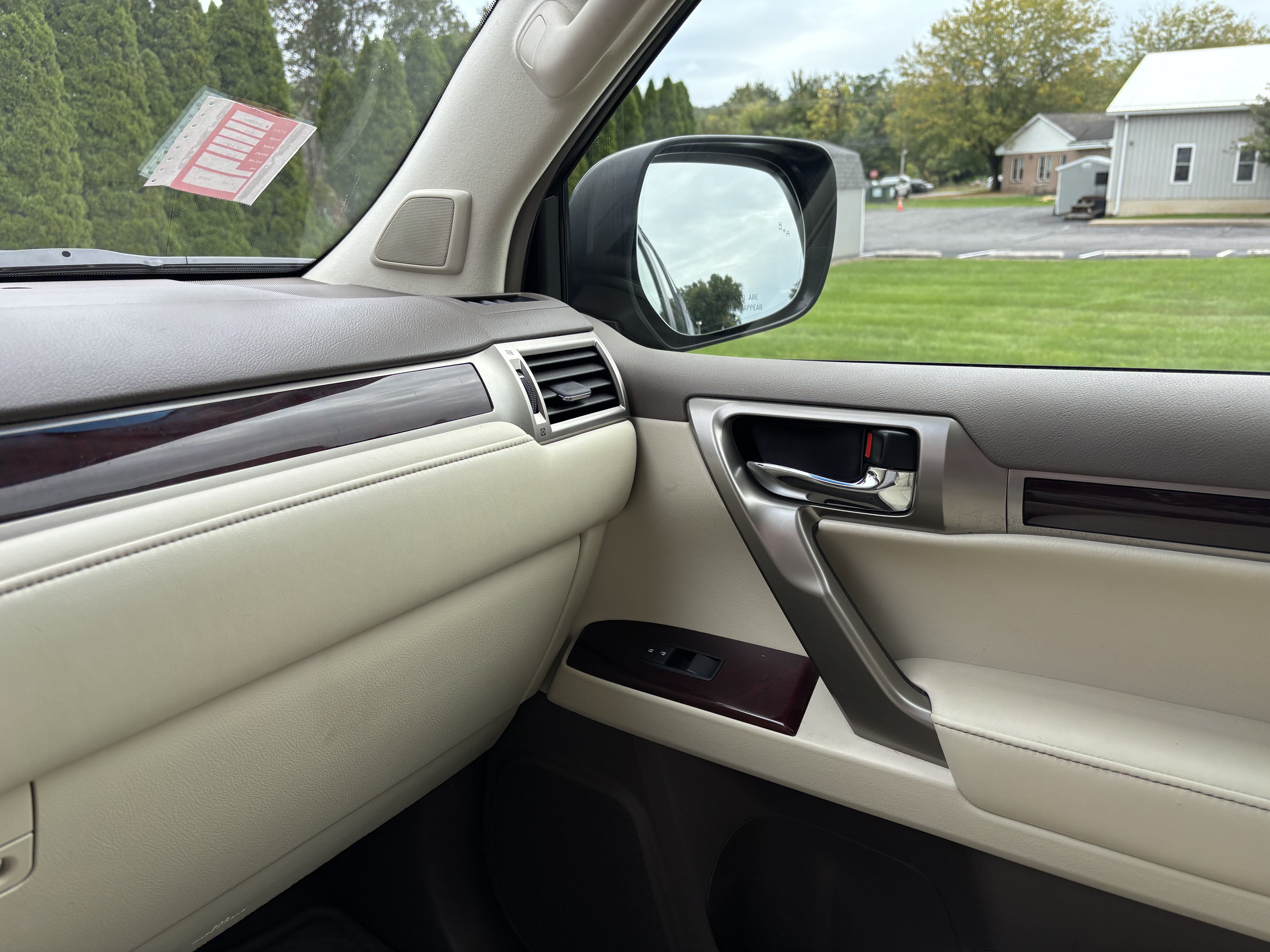 Used 2018 Lexus GX 460 Premium w/ Premium Package AWD/4WD image 23