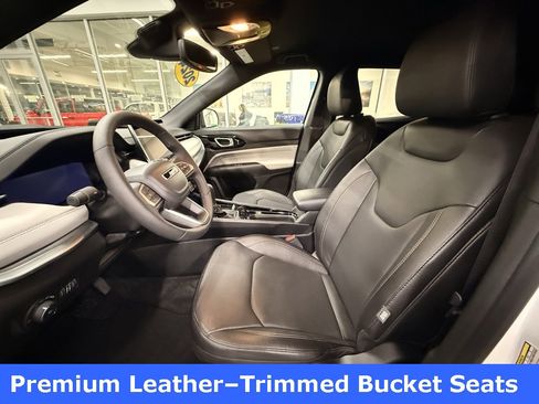 Certified 2024 Jeep Compass Limited w/ Elite Group image 12