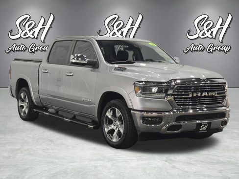 Used 2021 RAM 1500 Laramie AWD/4WD image 2