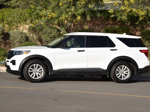 Used 2020 Ford Explorer 2WD image 9