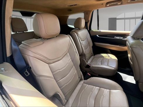 Certified 2023 Cadillac XT6 Premium Luxury w/ Platinum Package AWD/4WD image 27