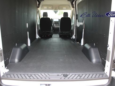 New 2026 Ford Transit 250 148 Medium Roof w/ Load Area Protection Package RWD image 6