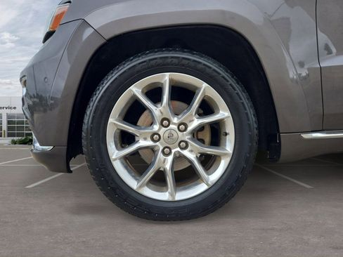 Used 2014 Jeep Grand Cherokee Summit image 14