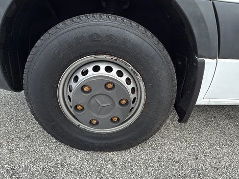 Used 2019 Mercedes-Benz Sprinter 170 image 24