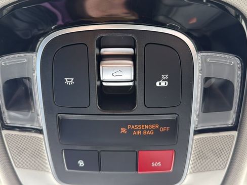 Used 2022 Hyundai Tucson Limited image 36