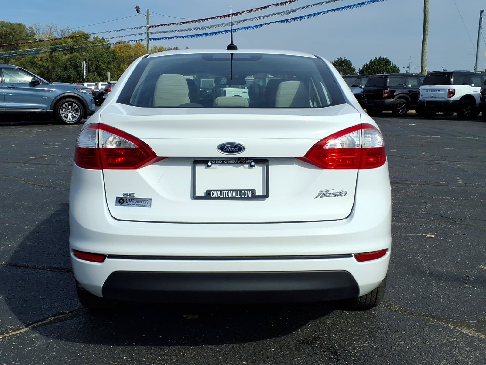 Used 2018 Ford Fiesta SE FWD image 9
