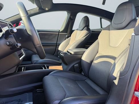 Used 2017 Tesla Model S 75D image 9