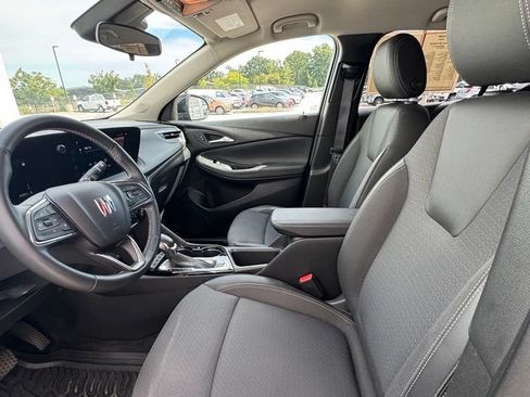 Used 2024 Buick Encore GX Preferred w/ Comfort Package AWD/4WD image 18
