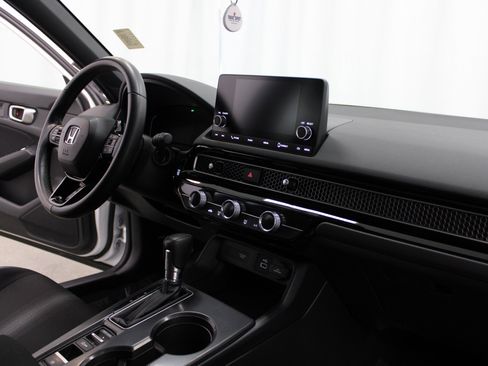 Used 2024 Honda Civic Sport image 28