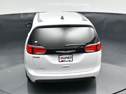 New 2026 Chrysler Voyager LX FWD image 55