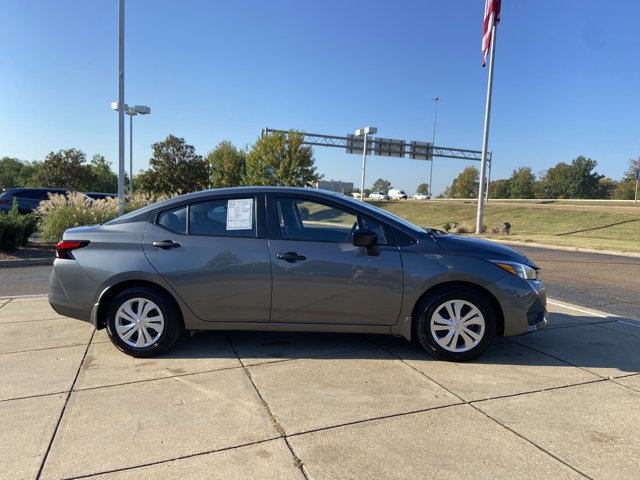 Used 2025 Nissan Versa S w/ Trunk Package FWD image 17