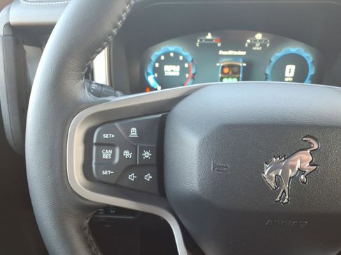 New 2025 Ford Bronco Outer Banks w/ Sasquatch Package image 16