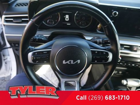 Used 2023 Kia K5 GT-Line image 29